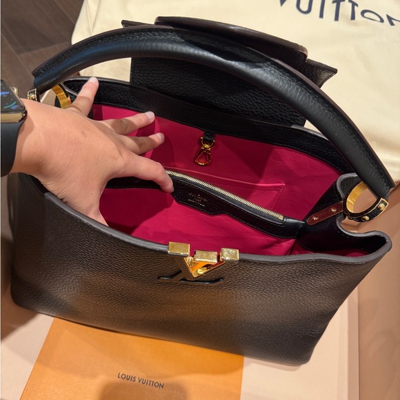 New Authentic Louis Vuitton Capucines GM Leather Black+Pink Handbag - Picture 6 of 17